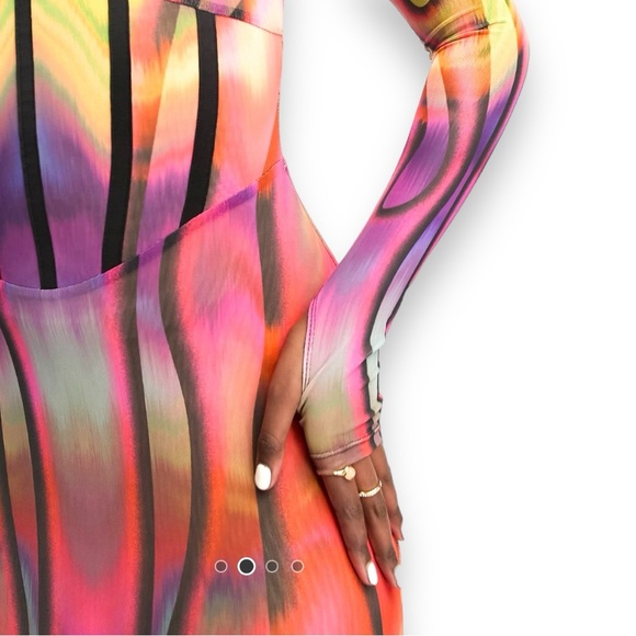 AFRM Novo Mini Dress in Rouge Metaverse - Picture 7 of 9